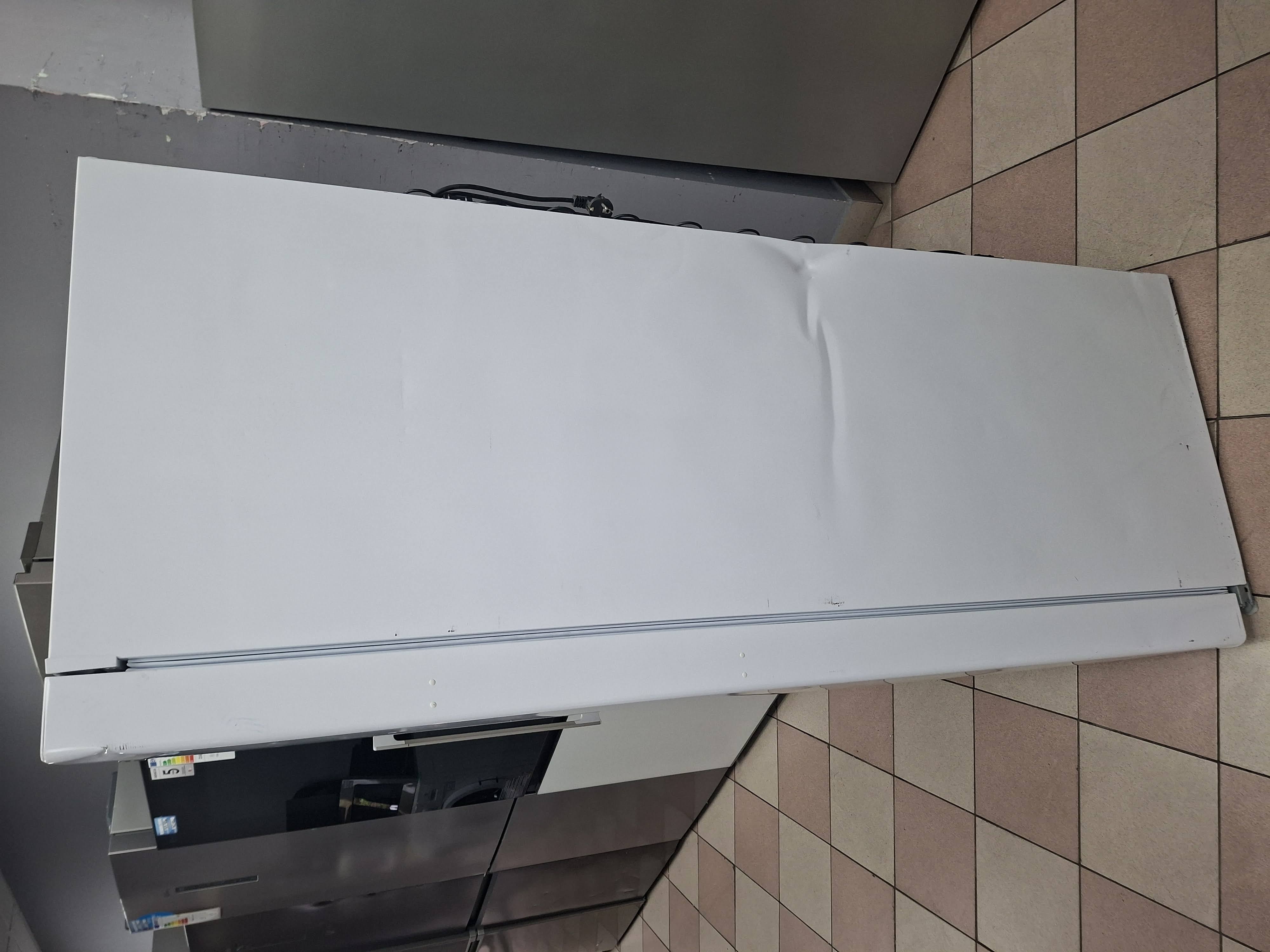 Zamrzivač Whirlpool WVA 31612 NFW 2 , 309L