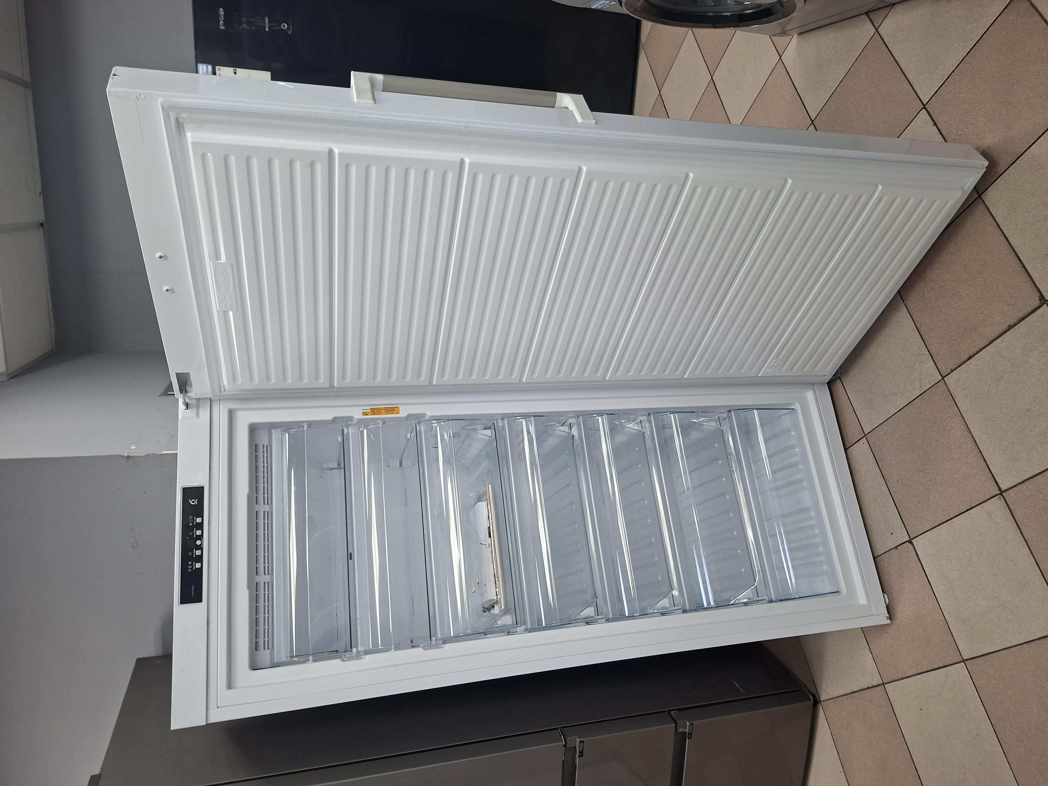 Zamrzivač Whirlpool WVA 31612 NFW 2 , 309L