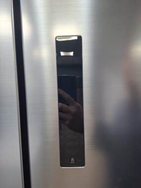 alt-text